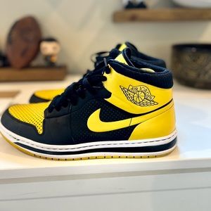 Jordan 1 Alpha New Love 392813-003 Sneakers (12)